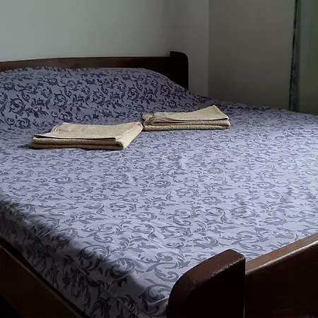 звёздный 敖德萨