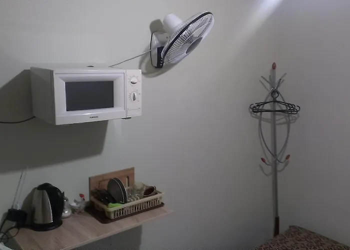 звёздный 3* Odessza